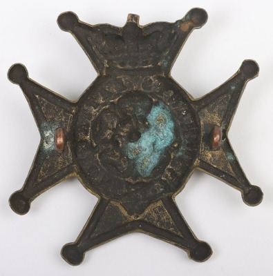 Scarce Early Glengarry Badge of the 1st Hants Battalion (Hampshire Regiment) - 3