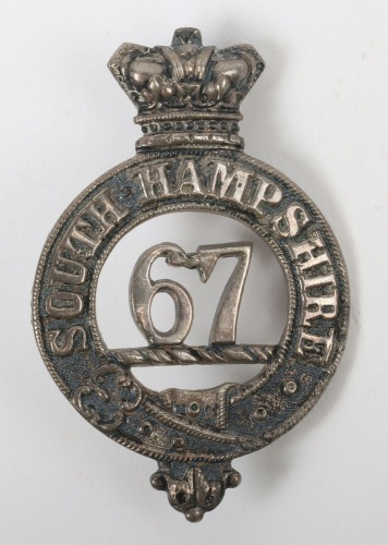Victorian 67th (South Hampshire) Regiment of Foot Foreign Service Helmet Badge