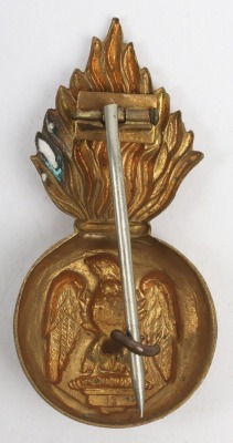 Royal Irish Fusiliers Post 1881 Foreign Service Helmet Pagri Badge - 2