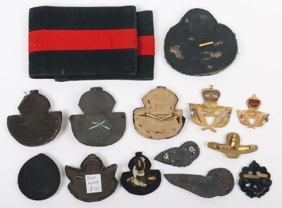 Grouping of Royal Air Force King's & Queen's Crown Cap Badges in Cloth & Metal. - 2