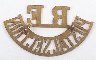 Scarce WW1 Royal Engineers Postal Section Brass Shoulder Title - 2
