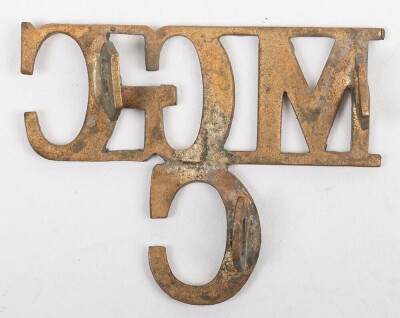 Scarce WW1 British Machine Gun Corps Cavalry Shoulder Title - 2