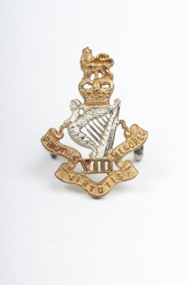 Scarce EIIR 8th Kings Royal Irish Hussars Officers Beret / Cap Badge - 3
