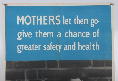 WW2 Home Front, Ministry of Health, Evacuation Poster. - 2