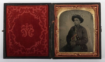American Civil War Confederate Soldier Ambrotype Photograph in Case