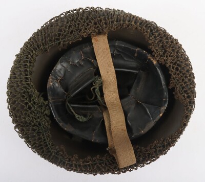 WW2 British Mk.III Steel Combat Helmet. - 4