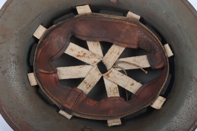 WW2 British Home Front ' Zuckerman' Helmet, Royal Ordnance Factory, Patricroft. - 6