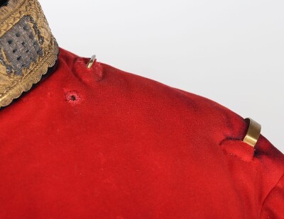 Victorian Gentleman At Arms Officers Coatee. - 5