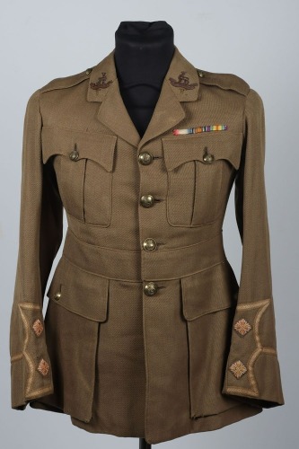 WW1, Great War British Officers Cuff Rank Service Dress Tunic, Royal Warwickshire Regiment.