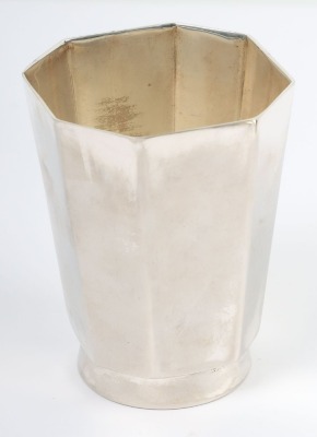Grouping of Silver Plate Table Wear from the Royal Flying Corps and Later Royal Air Force Club, London, - 3