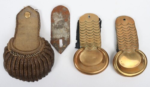1st Devon Militia Officers Gilt Epaulette & Pair Cavalry Scales