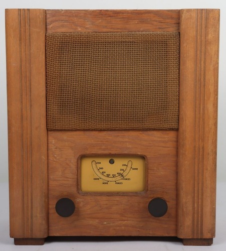 WW2 'War-Time Civilian Receiver' Utility Radio Set.