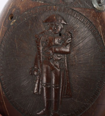 French Napoleonic Carved Coconut Flask with Scenes of Napoleon and Victories in Egypt - 3