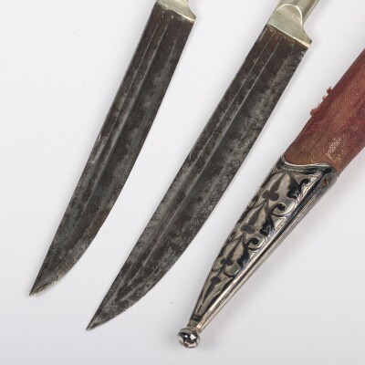 A Set of Two Balkan Travelling Knives c.1900 - 3