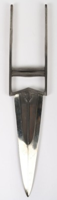 Indian 17th Century Polished Steel Dagger Katar from the Bikaner Armoury - 2