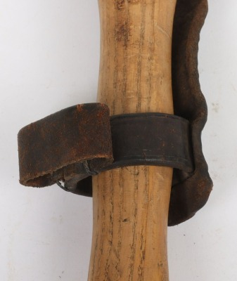 WW1 Imperial German Pioneer Troops Axe and Leather Carrier. - 3