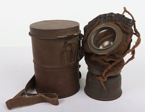 WW1 Imperial German M17 Gas Mask and Tin.