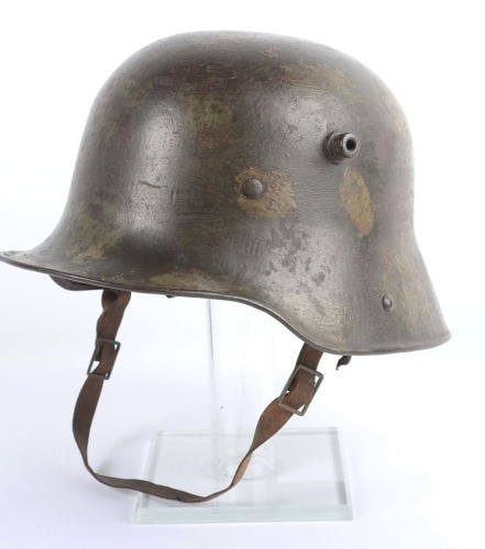 WW1 Imperial German M16 'Splotch' Camouflaged steel combat helmet