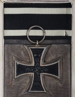 WW1 Imperial German Cased Iron Cross 2nd Class - 2
