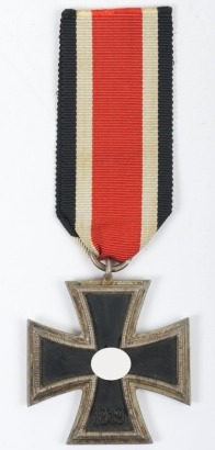 Rare WW2 1939 Iron Cross 2nd Class Schinkel B" Variant."