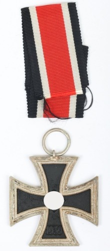 1939 Iron Cross 2nd class by Gottlieb & Wagner, Idar/Oberstein