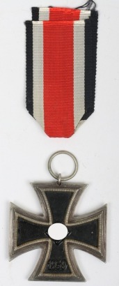 1939 Iron Cross 2nd Class by Deschler & Sohn, M&uuml;nchen