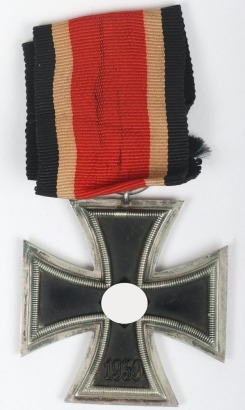 1939 Iron Cross 2nd Class by Grossmann & Co., Wien