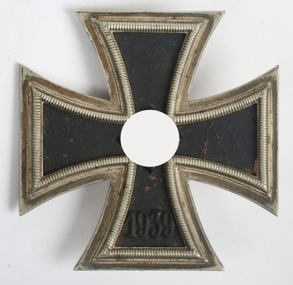 1939 Iron Cross 1st Class by Paul Meybauer, Berlin