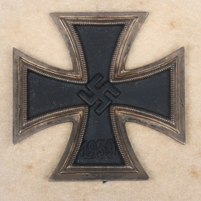 1939 Cased Iron Cross 1st Class by Wilhelm Deumer, Ludenscheid - 2