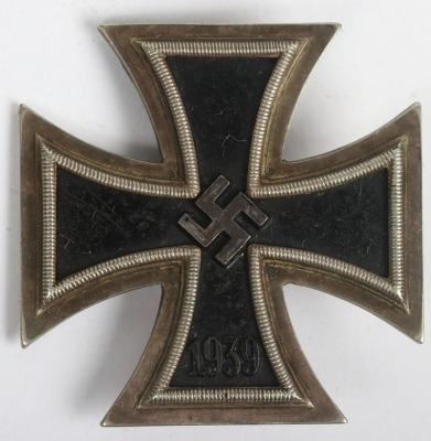 1939 Cased Iron Cross 1st Class by Rudolf W&auml;chtler & Lange, Mittweida - 2