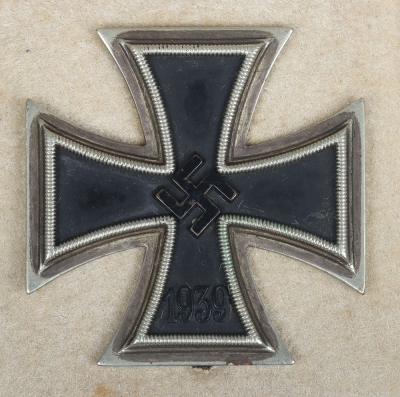 1939 Cased Iron Cross 1st Class by Wilhelm Deumer, Ludenscheid - 2