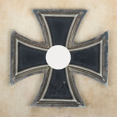 1939 Cased Iron Cross 1st Class by Wilhelm Deumer, Ludenscheid