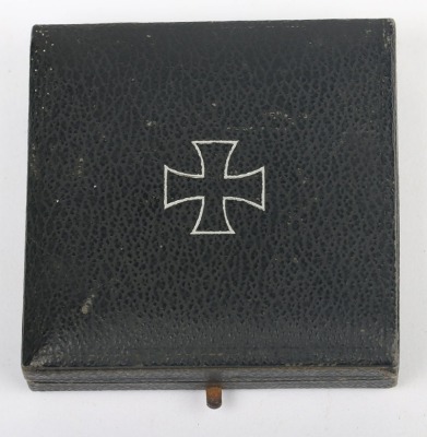 1939 Cased Iron Cross 1st Class by Fritz Zimmermann, Stuttgart - 4