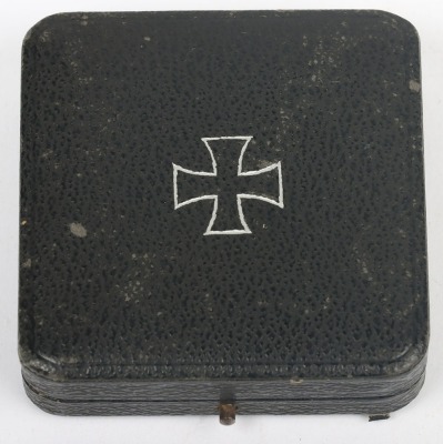 1939 Cased Iron Cross 1st Class by Steinhauer & L&uuml;ck, L&uuml;denscheid - 4