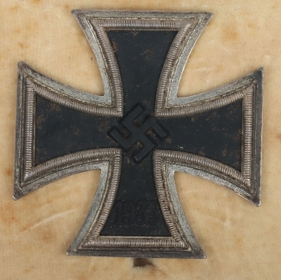 1939 Cased Iron Cross 1st Class by C.F. Zimmermann, Pforzheim - 2