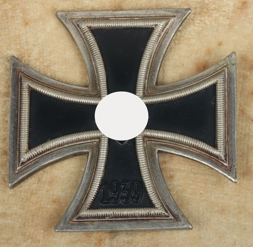 1939 Cased Iron Cross 1st Class by C.E. Juncker, Berlin