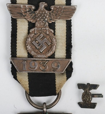 1939 Bar to the Iron Cross 2nd Class and 1914 Iron Cross 2nd Class Combination - 3