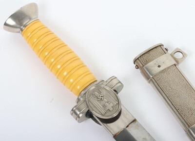 Third Reich Red Cross / Social Welfare Officers Dress Dagger - 8