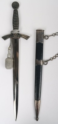 Third Reich 1st Pattern Luftwaffe Dress Dagger by Carl Eickhorn, Solingen, - 3