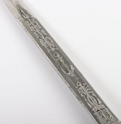 Third Reich Kriegsmarine Officers Dagger by Carl Eickhorn, Solingen, - 11
