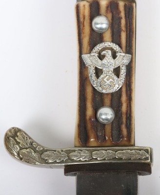 WW2 German Police Bayonet with Frog and Knot by Alexander Coppel, Solingen, good example of a standard Police bayonet with two piece stag horn grips with Police eagle to the centre of the grips. Eagle head pommel and cross guard with oakleaves relief. Hou - 5