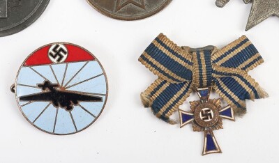 Grouping of WW2 German Medals - 5