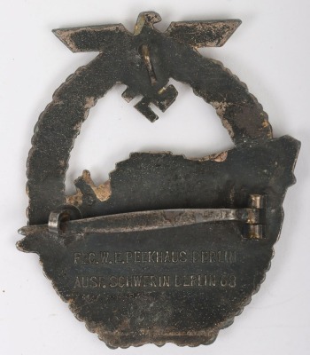 WW2 German Kriegsmarine 2nd Model E-Boat Badge by Schwerin Berlin - 4