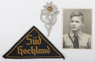 Small Hitler Youth (Hitler Jugend) Group with Edelweiss, Photograph and District Patch &ldquo;S&uuml;d Hochland&rdquo;