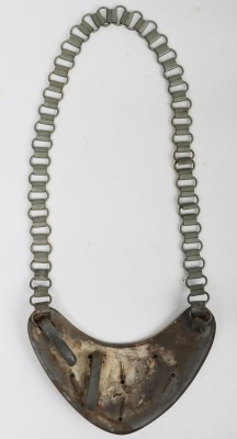 Third Reich Field Police 'Feldgendarmerie' Gorget by Assmann. - 5