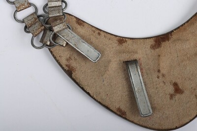 Third Reich Field Police 'Feldgendarmerie' Gorget. - 6