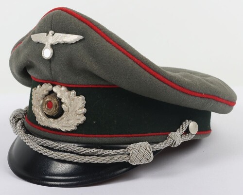 WW2 German Army Artillery Officers Visor Cap.