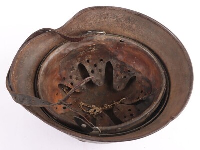 WW2 German Army (Heer) M40 Single Decal, Steel Helmet. - 9