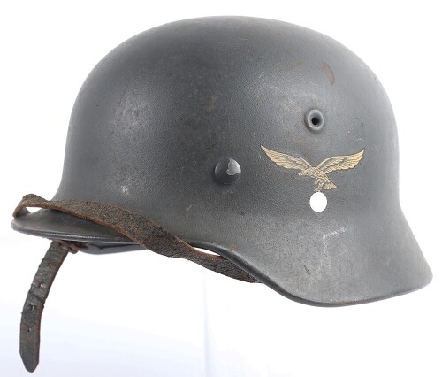 WW2 German Luftwaffe M40 Single Decal Steel Helmet.