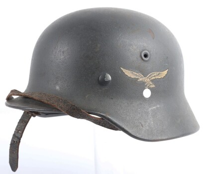 WW2 German Luftwaffe M40 Single Decal Steel Helmet.